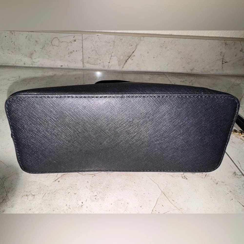 Michael Kors Black & Gold Crossbody - Picture 5 of 15